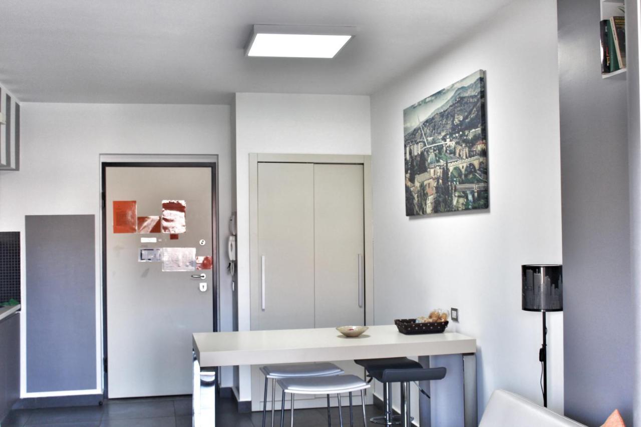 Cosenza Luxury Apartment Luaran gambar